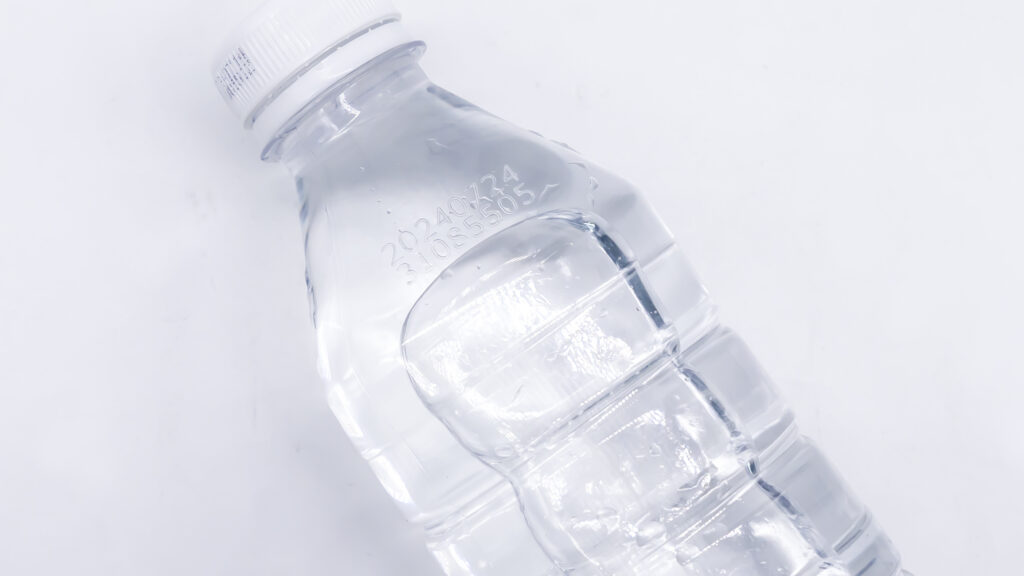 Plastic bottles/tubs